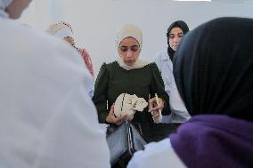 Al Azhar University in Gaza Reopens Dentistry Faculty - Palestine