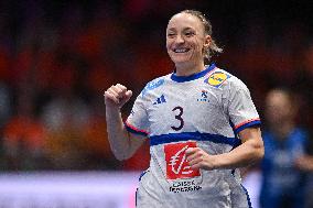 IHF Women's Handball World Championship - Argentina v France