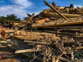 Death Toll From Devastating Floods Passes 900 - Indonesia