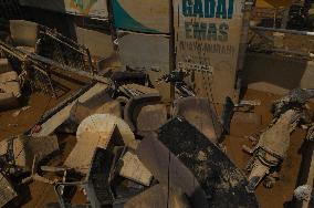 Death Toll From Devastating Floods Passes 900 - Indonesia