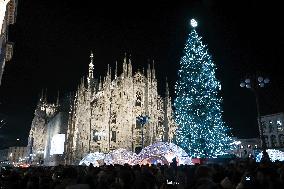 Christmas Tree Lighting Ceremony - Milan
