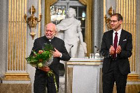 NOBEL LECTURE LITERATURE 2025