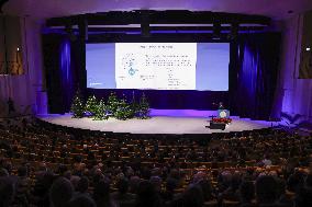 Nobel laureate Sakaguchi in Stockholm