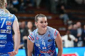 VOLLEY - Serie A1 Femminile - Igor Gorgonzola Novara vs Il Bisonte Firenze