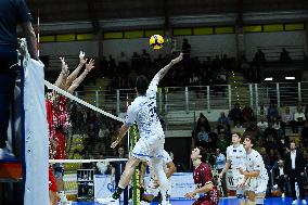 VOLLEY - Superlega Serie A - Cisterna Volley vs Gas Sales Bluenergy Piacenza 1-3 (25-21, 23-25,22-25,18-25)