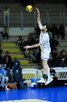 VOLLEY - Superlega Serie A - Cisterna Volley vs Gas Sales Bluenergy Piacenza 1-3 (25-21, 23-25,22-25,18-25)