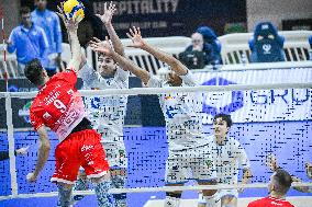 VOLLEY - Superlega Serie A - Cisterna Volley vs Gas Sales Bluenergy Piacenza 1-3 (25-21, 23-25,22-25,18-25)
