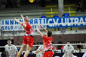 VOLLEY - Superlega Serie A - Cisterna Volley vs Gas Sales Bluenergy Piacenza 1-3 (25-21, 23-25,22-25,18-25)