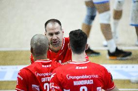 VOLLEY - Superlega Serie A - Cisterna Volley vs Gas Sales Bluenergy Piacenza 1-3 (25-21, 23-25,22-25,18-25)