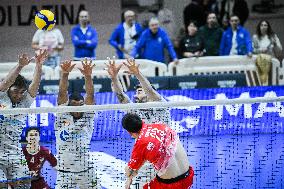 VOLLEY - Superlega Serie A - Cisterna Volley vs Gas Sales Bluenergy Piacenza 1-3 (25-21, 23-25,22-25,18-25)