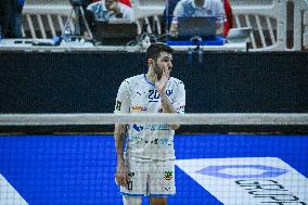 VOLLEY - Superlega Serie A - Cisterna Volley vs Gas Sales Bluenergy Piacenza 1-3 (25-21, 23-25,22-25,18-25)