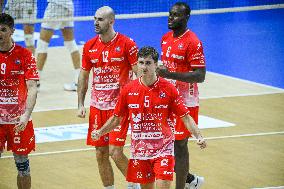 VOLLEY - Superlega Serie A - Cisterna Volley vs Gas Sales Bluenergy Piacenza 1-3 (25-21, 23-25,22-25,18-25)