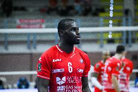 VOLLEY - Superlega Serie A - Cisterna Volley vs Gas Sales Bluenergy Piacenza 1-3 (25-21, 23-25,22-25,18-25)