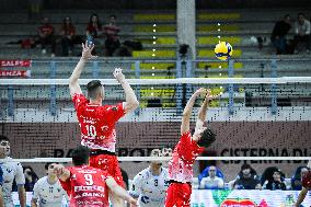 VOLLEY - Superlega Serie A - Cisterna Volley vs Gas Sales Bluenergy Piacenza 1-3 (25-21, 23-25,22-25,18-25)