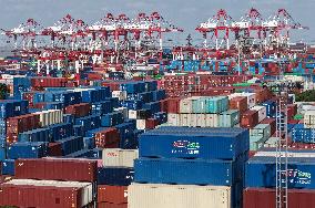 China Goods Trade Import And Export