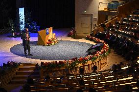 NOBEL LECTURE PHYSICS