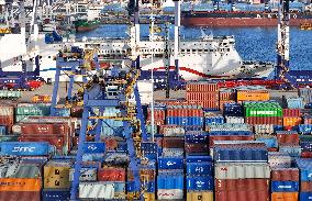 Goods Trade Import And Export