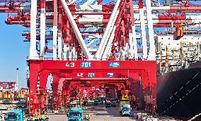 Port Cargo Throughput