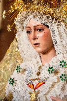 Santa Maria de la Esperanza Macarena Returns to Worship - Seville