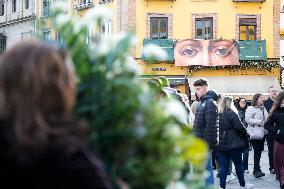 Santa Maria de la Esperanza Macarena Returns to Worship - Seville