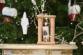 Bethlehem Light of Peace at The Presidential Palace - Warsaw