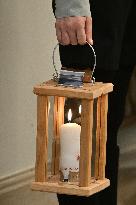 Bethlehem Light of Peace at The Presidential Palace - Warsaw