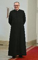 Bethlehem Light of Peace at The Presidential Palace - Warsaw