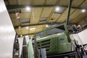 Illustrations of the military defence system supplier KNDS - Versailles AJ