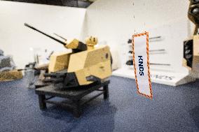 Illustrations of the military defence system supplier KNDS - Versailles AJ