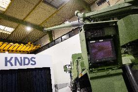 Illustrations of the military defence system supplier KNDS - Versailles AJ