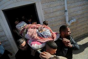 Two Palestinians Killed In Hebron - Palestine