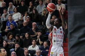 BASKET - Serie A - Vanoli Basket Cremona vs Openjobmetis Varese