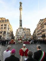 Pope Leo XIV's Traditional Homage To The Immaculate Conception - Rome