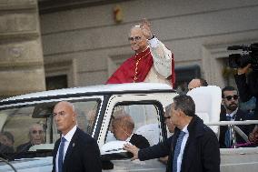 Pope Leo XIV's Traditional Homage To The Immaculate Conception - Rome