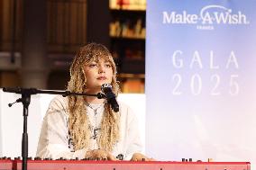 Exclusive - Make a Wish Gala - Paris