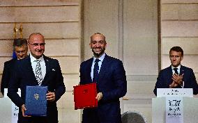 President Macron And PM Plenkovic Signing Ceremony - Paris