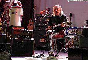 Joe Walsh Julien’s auction preview