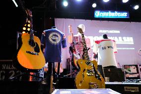 Joe Walsh Julien’s auction preview