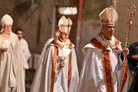 Religious Procession During Fete Des Lumieres 2025 - Lyon