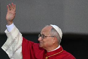 Pope Leo XIV's Traditional Homage To The Immaculate Conception - Rome