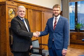 Jevgeni Ossinovski and Peeter Raudsepp met in the Tallinn City Government