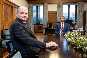 Jevgeni Ossinovski and Peeter Raudsepp met in the Tallinn City Government