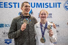 Estonian swimming team arrived at Tallinn Airport