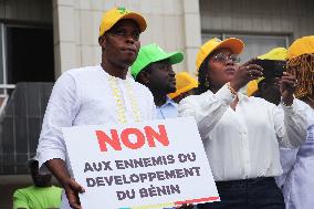 Protest Against The Attempted Military Coup In Benin - Cotonou