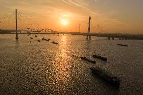 Yangtze River Transportation