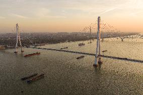 Yangtze River Transportation