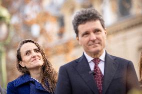 Inauguration of the Nicolae Titulescu walkway by Anne Hidalgo and the President of Romania - Paris AJ