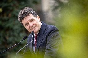 Inauguration of the Nicolae Titulescu walkway by Anne Hidalgo and the President of Romania - Paris AJ