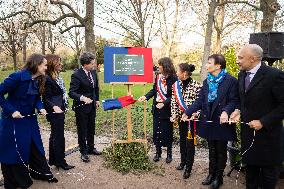 Inauguration of the Nicolae Titulescu walkway by Anne Hidalgo and the President of Romania - Paris AJ