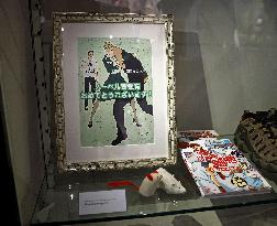 Nobel laureate Sakaguchi donates items to Nobel museum